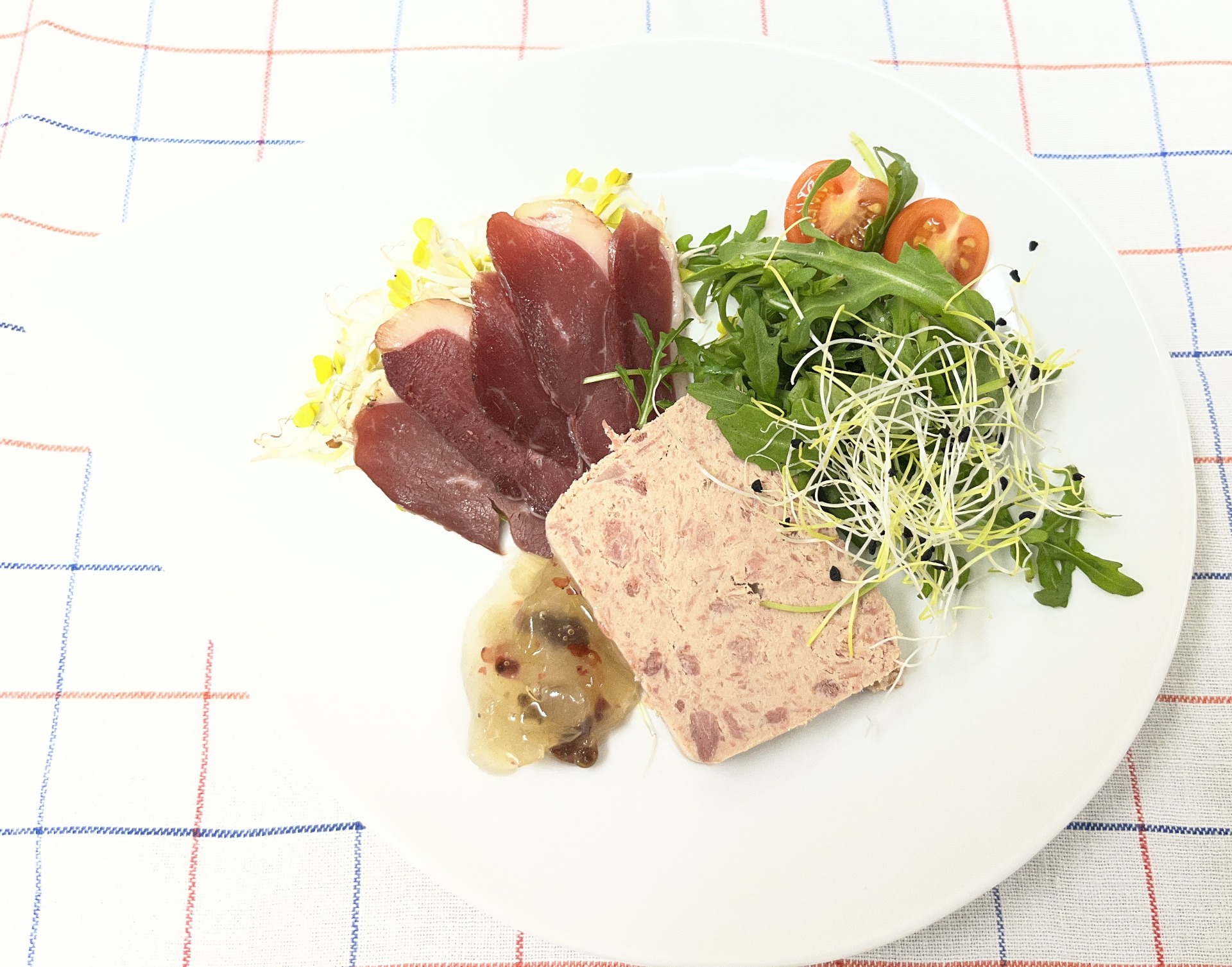 Confit et fumé de canard